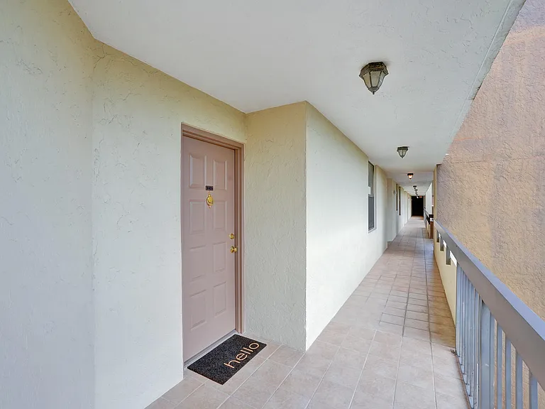 955 Egret Cir #405 — Photo 42