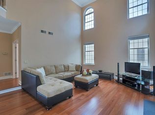 26 Windemere Ct, Whippany, NJ 07981