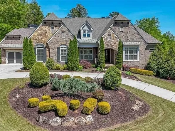 5904 Yoshino Cherry Ln, Braselton, GA 30517