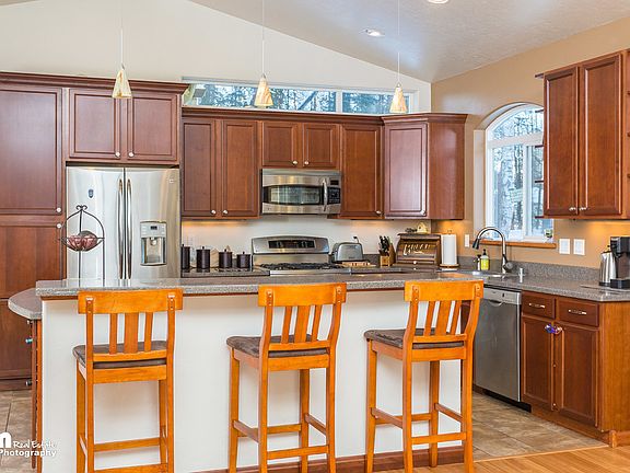 4th image of 22335 Margaret Mielke St