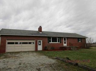 6285 Meese Rd NE, Alliance, OH 44601