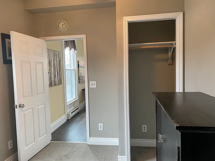 159 Mullin St #2 — Photo 5