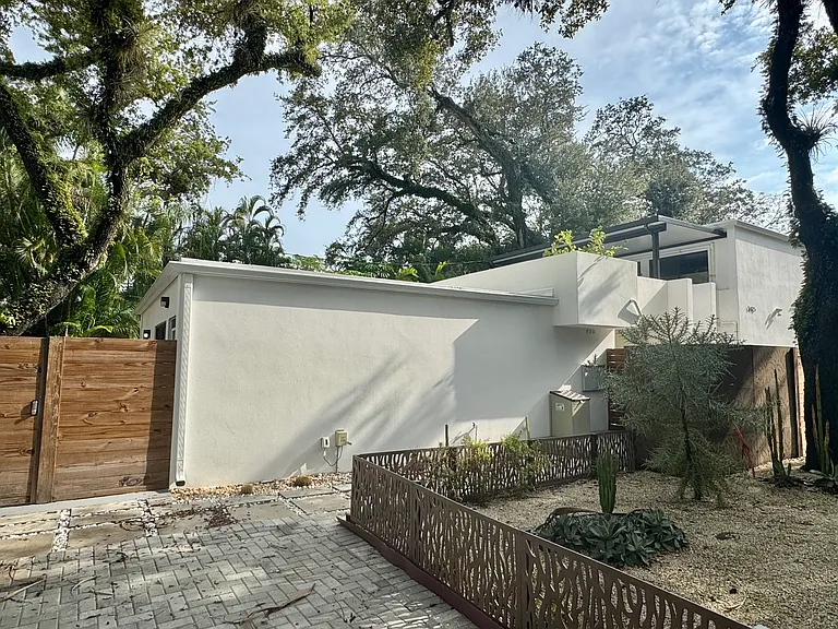 1415 SW 9th St #D — Photo 19