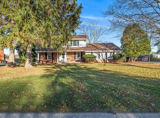 9376 N Fairy Chasm Ln, Brown Deer, WI 53223