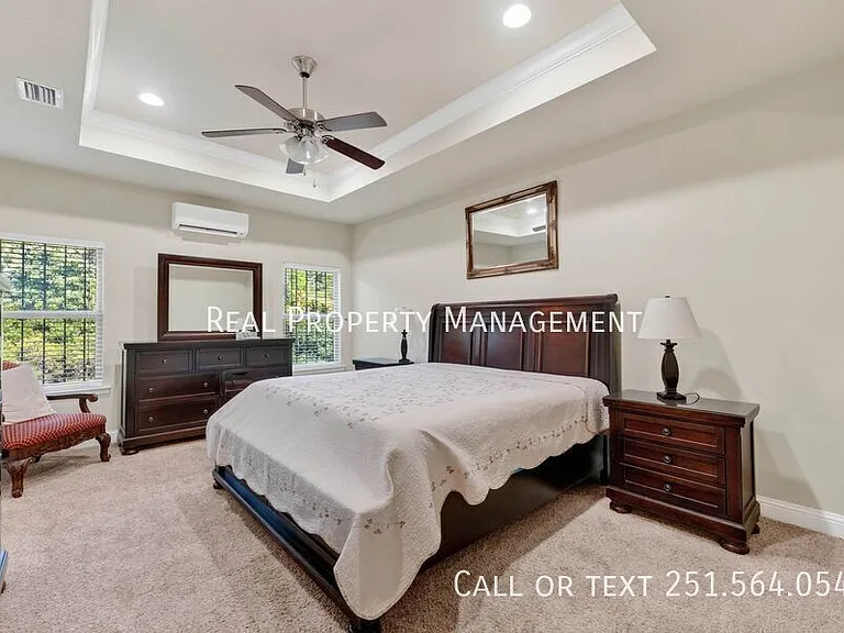 152 Heritage Cir — Photo 17