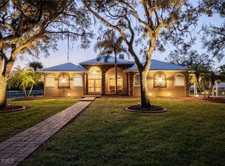 12251 Old Rodeo Dr, Alva, FL 33920