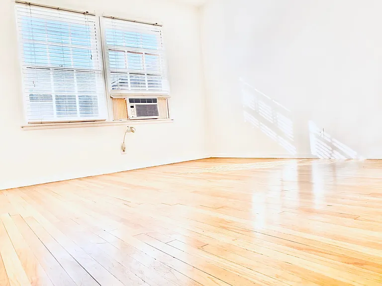 13519 Moorpark St #5 — Photo 7