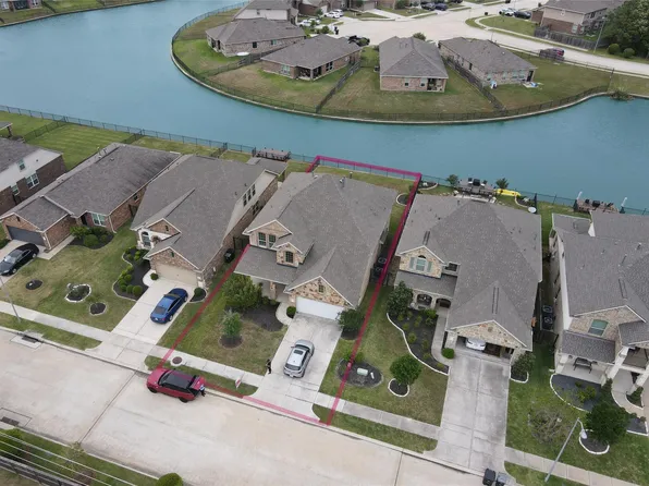3795 Lake Bend Shore Dr, Spring, TX 77386