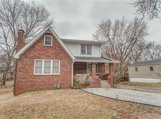 20 Mount Vernon Dr, Fairview Heights, IL 62208