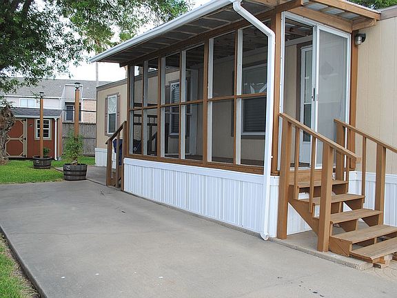 Covered porch, side, shed