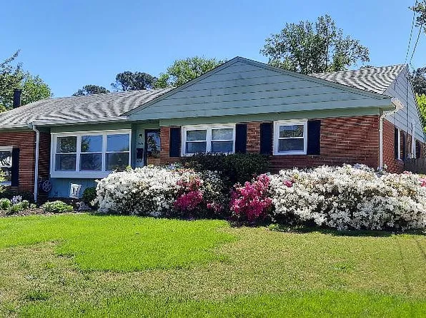8216 Mona Ave, Norfolk, VA 23518