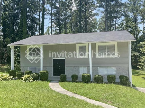 2211 Doral Ct SW
