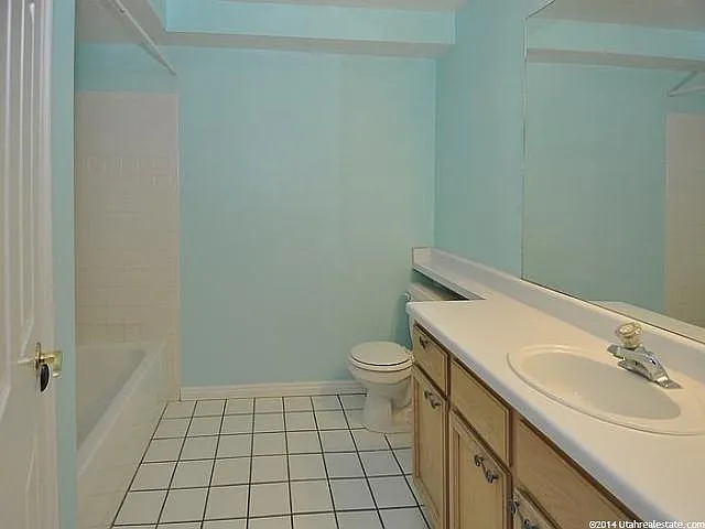 425 E Crown Pointe Dr — Photo 24