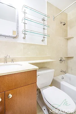 Rented by Mirador Real Estate | media 13