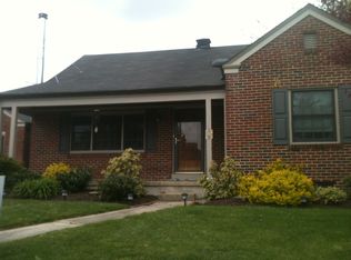 15 Spruce St, Emmaus, PA 18049