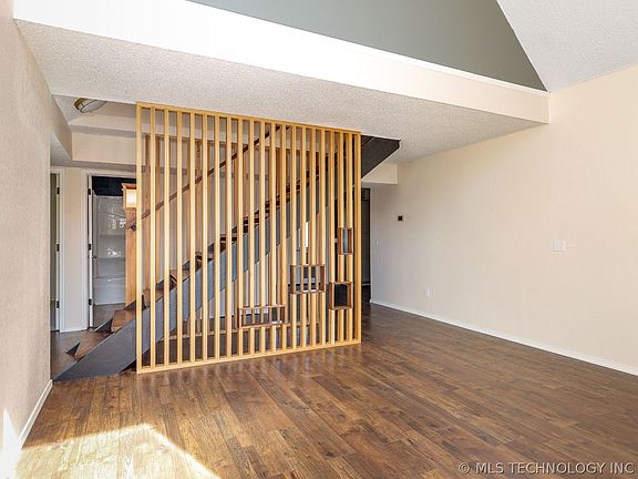 5th image of 4218 W Toledo Ct