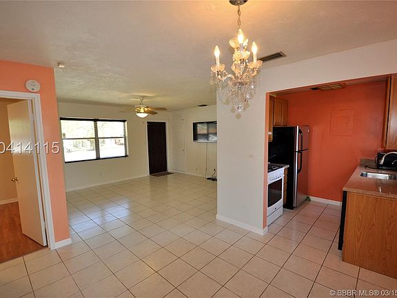 5th image of 11012 SW 69th Dr