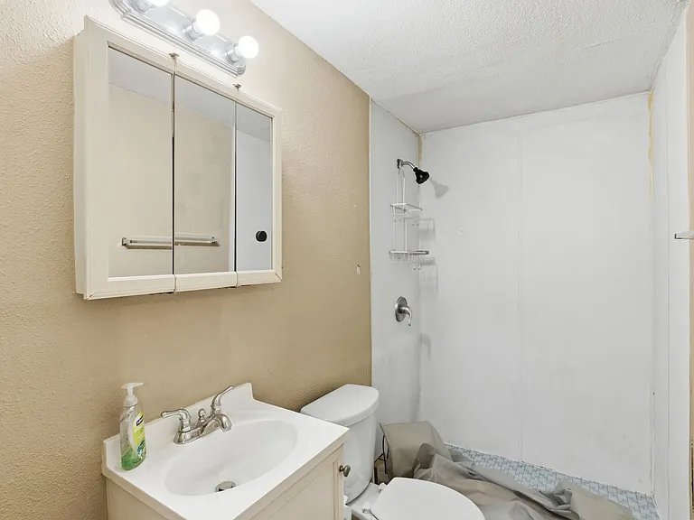 303 N Santa Fe Ave #6 — Photo 22