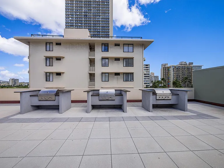 2211 Ala Wai Blvd #915 — Photo 19