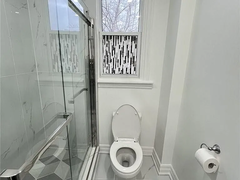 1164 Cannon St E #UPPER — Photo 7