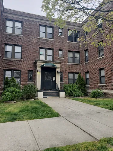 265 Washington Ave Photo 1