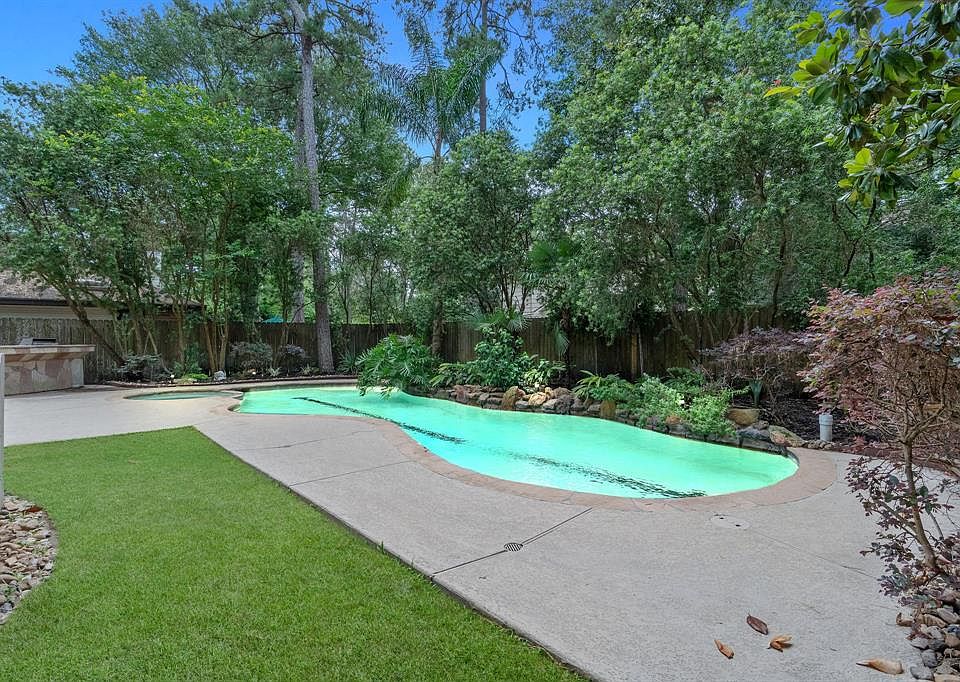 1st image of 5111 Village Springs Dr
