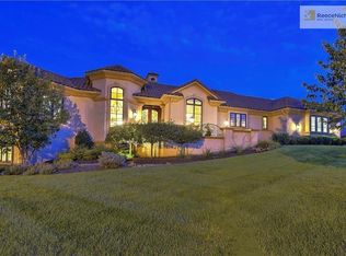 13915 Mohawk Rd, Leawood, KS 66224