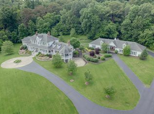 4325 Fox Creek Rd, Pacific, MO 63069