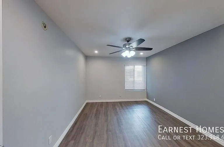 525 N Sycamore Ave #321 — Photo 11