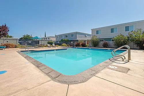The Pointe at Cupertino Photo 1
