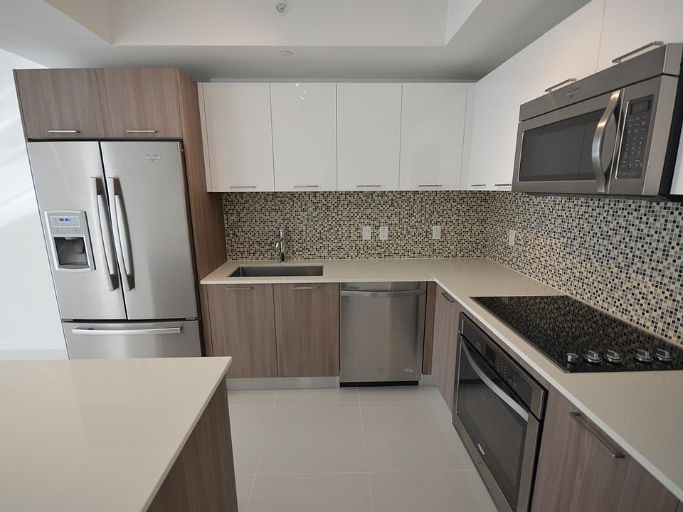 1st image of 5300 Paseo Dr #312