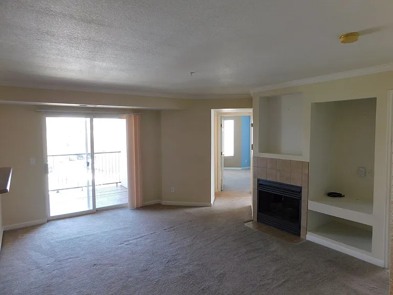 12208 W Dorado Pl #208 — Photo 12
