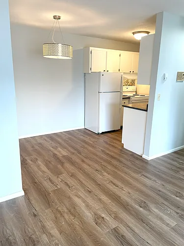 Maple Commons Apartments Photo 1