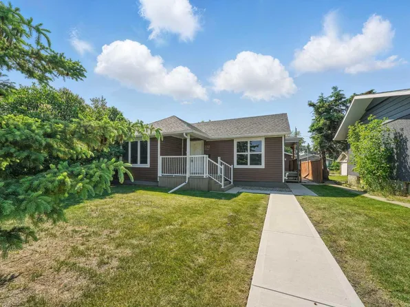 3717 45th St, Red Deer, AB T4N 1J3