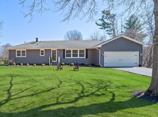 814 N Calumet Rd, Chesterton, IN 46304