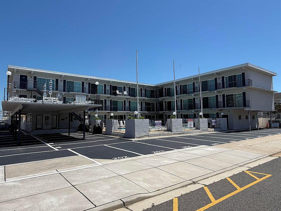 1st image of 405 Ocean Ave #304