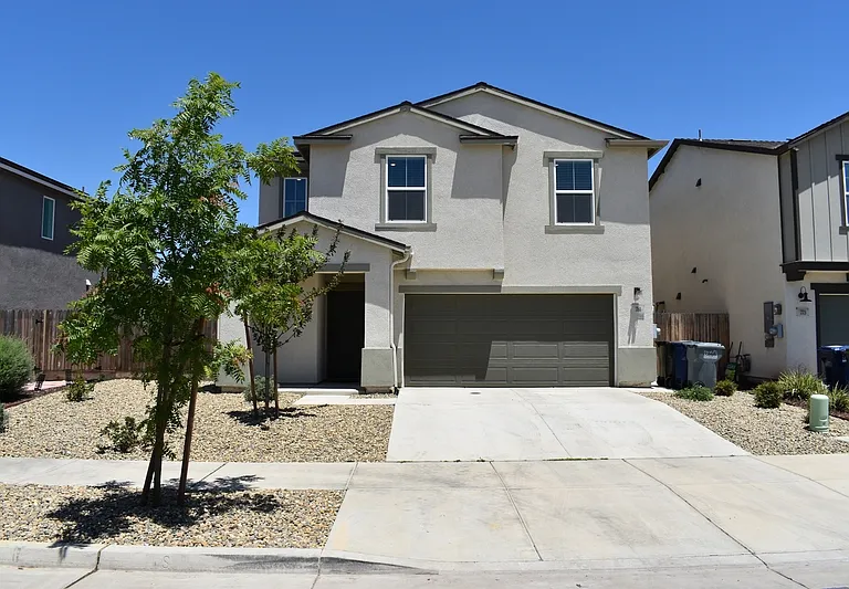 781 Irma Dr — Photo 1