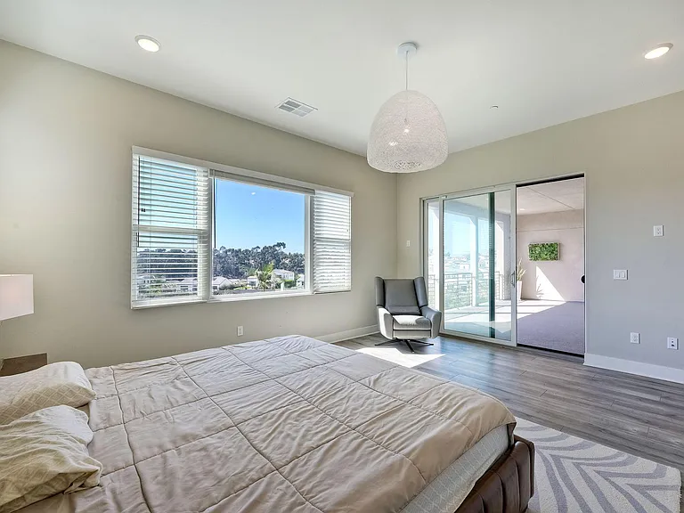 13710 Goldenpine Trl — Photo 17