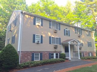 146 Turkey Hill Rd APT 6, Merrimack, NH 03054