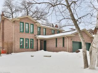1076 Red Pine Cres, Mississauga, ON L5H4E8