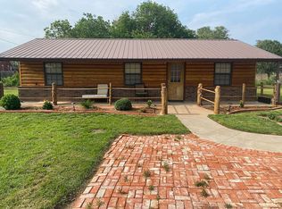861 5th St, Manchester, OK 73758