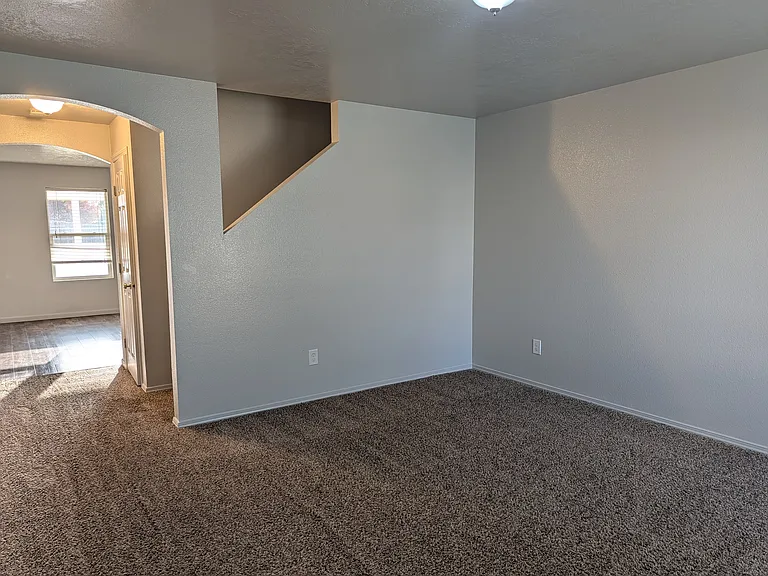19543 Susquehanna Way — Photo 3