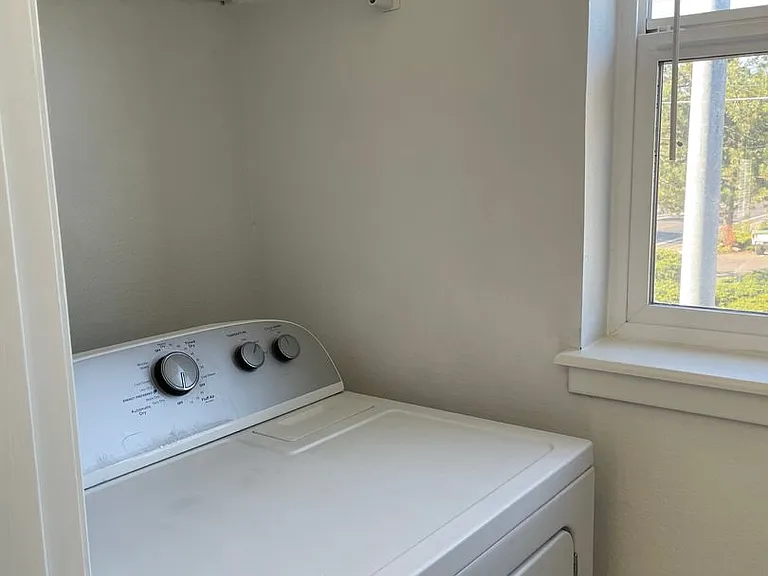 P0167 - 103 Hamilton St Medford — Photo 15
