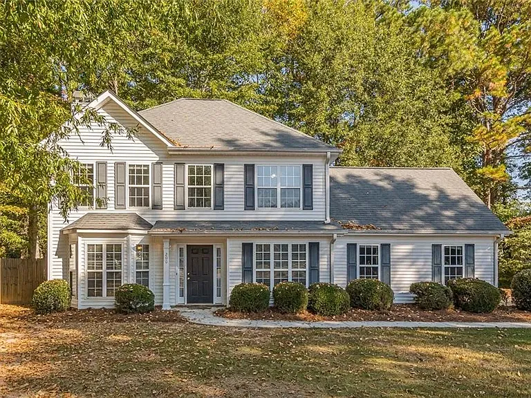 200 Pecan Ridge Dr — Photo 1