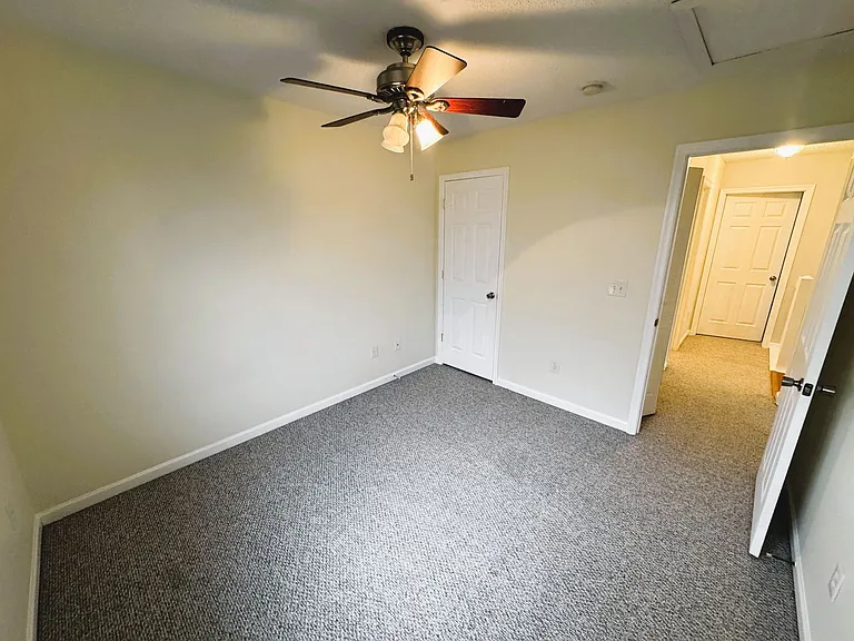 1422 Founders Way — Photo 21