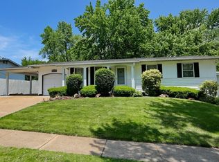2285 Lindsay Ln, Florissant, MO