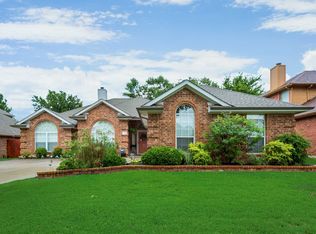 714 Palm Desert Dr, Garland, TX 75044