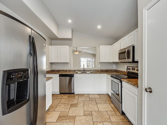 2nd image of 1514 S 82nd Dr