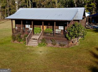 226 Cherokee Rd, Glenwood, GA 30428