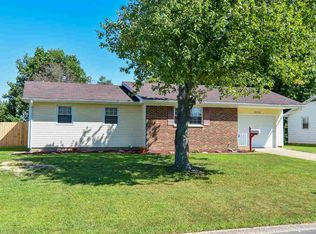 2205 W Buena Vista Rd, Evansville, IN 47720